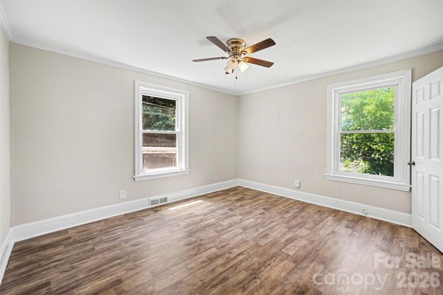 624 Margaret Drive, Statesville, NC 28677