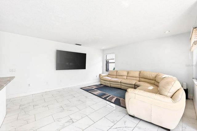 6103 CRYSTAL VIEW DRIVE, Orlando, FL 32819