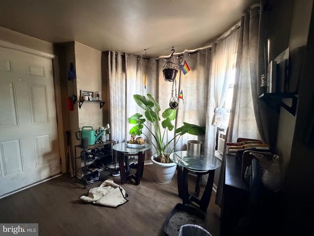 305 S 2ND ST, Millville, NJ 08332