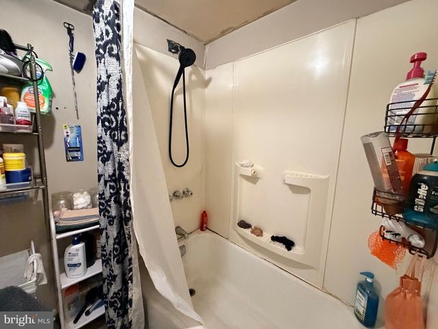 305 S 2ND ST, Millville, NJ 08332