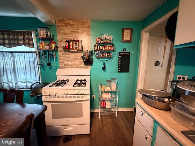 305 S 2ND ST, Millville, NJ 08332