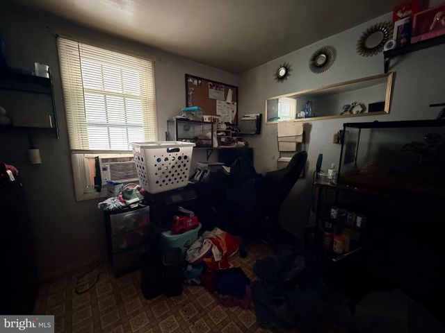 305 S 2ND ST, Millville, NJ 08332