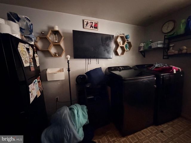 305 S 2ND ST, Millville, NJ 08332