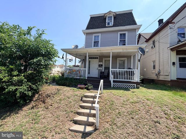 305 S 2ND ST, Millville, NJ 08332
