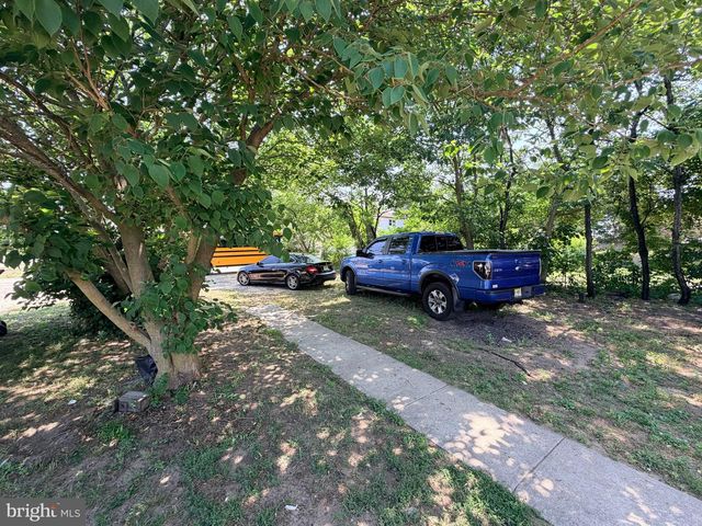 305 S 2ND ST, Millville, NJ 08332