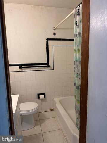 906 HOMESTEAD ST, Baltimore, MD 21218