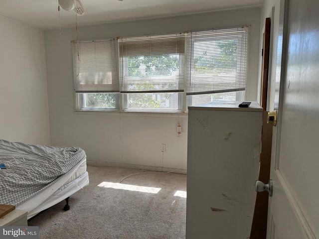 906 HOMESTEAD ST, Baltimore, MD 21218