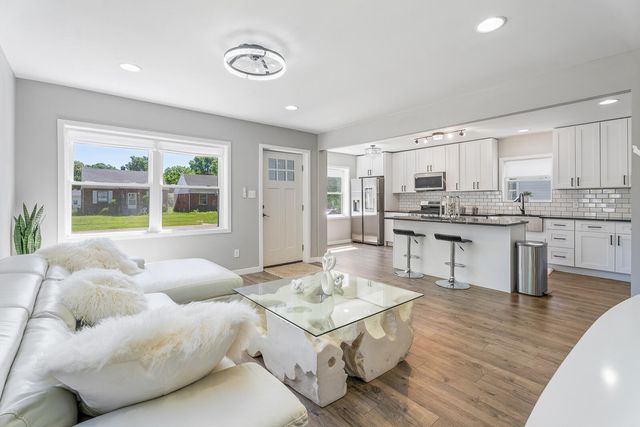 4600 Buchanan Street, Gary, IN 46408