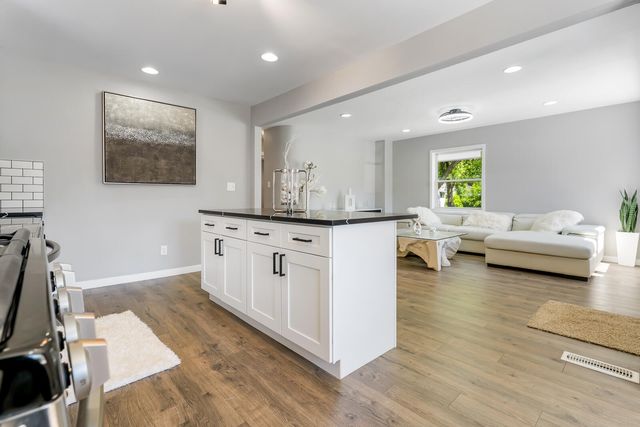 4600 Buchanan Street, Gary, IN 46408