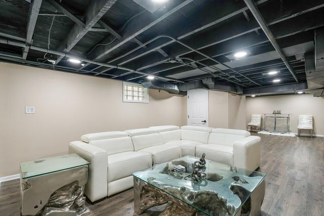 4600 Buchanan Street, Gary, IN 46408