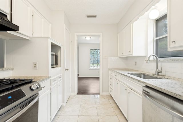 2629 Montclair Lane, Mesquite, TX 75150