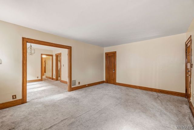 106 Jewett Avenue, Buffalo, NY 14214
