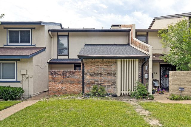 2004 Town Place, Garland, TX 75041