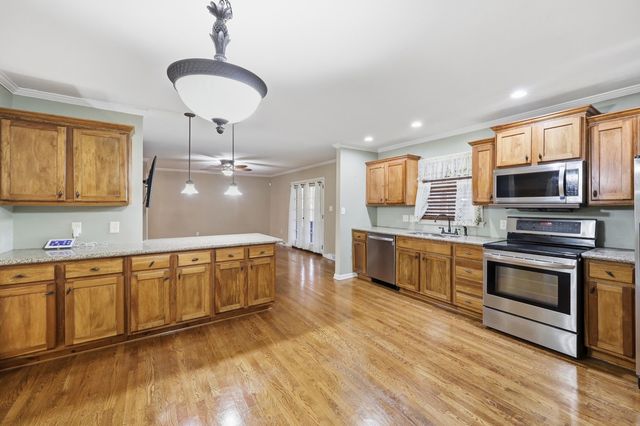 1504 Cantrill Drive, Lexington, KY 40505