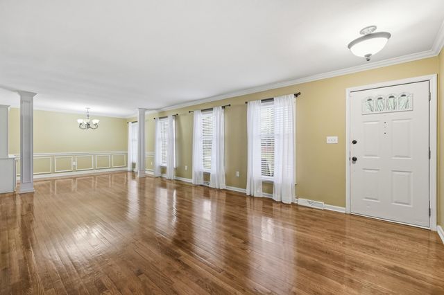 1504 Cantrill Drive, Lexington, KY 40505