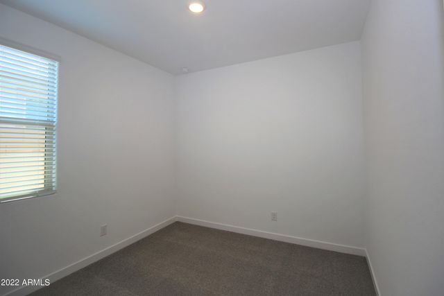 9241 W Roma Avenue, Phoenix, AZ 85037