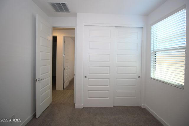 9241 W Roma Avenue, Phoenix, AZ 85037