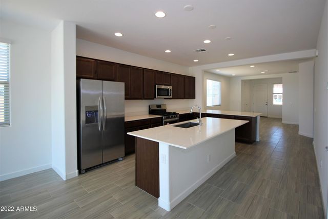 9241 W Roma Avenue, Phoenix, AZ 85037