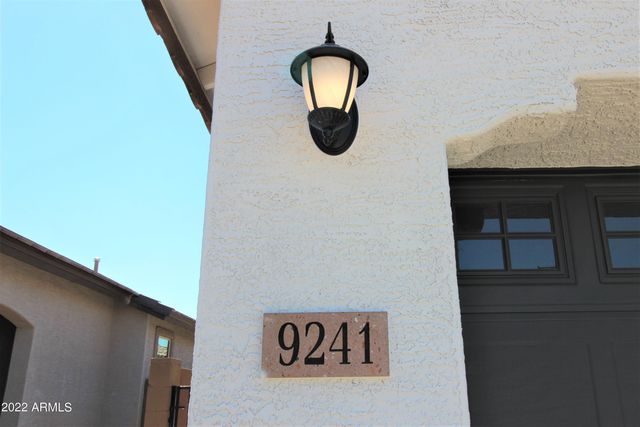 9241 W Roma Avenue, Phoenix, AZ 85037