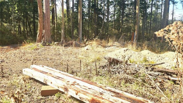 1976 Boon Road, Oak Harbor, WA 98277