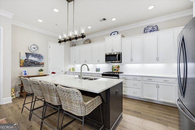 1916 Finnish Lane, Kennesaw, GA 30152