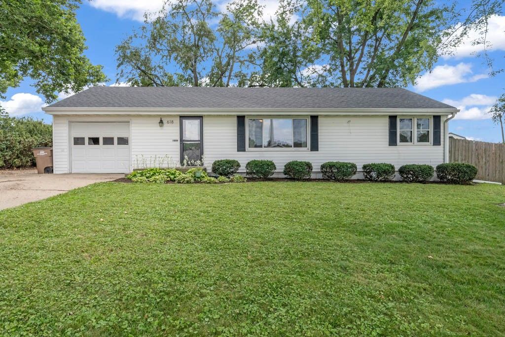 618 Mafred Drive, Norwalk, IA 50211