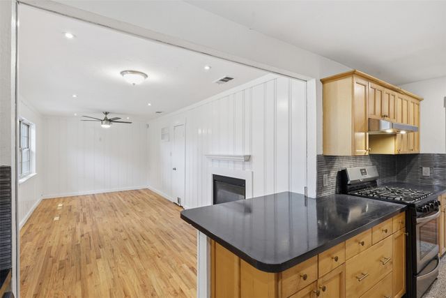 1907 S Tyler Street, Dallas, TX 75224