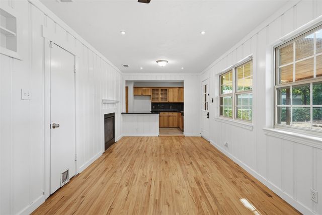 1907 S Tyler Street, Dallas, TX 75224