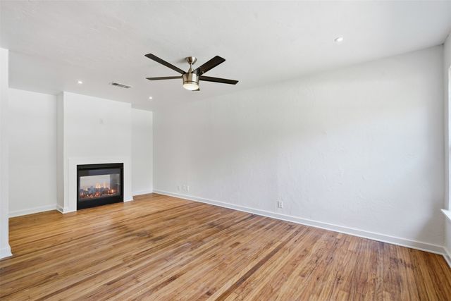 1907 S Tyler Street, Dallas, TX 75224