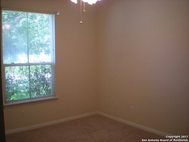 1418 Azalea, New Braunfels, TX 78130