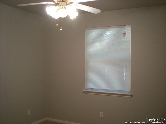 1418 Azalea, New Braunfels, TX 78130