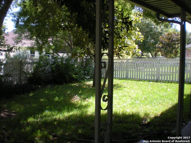 1418 Azalea, New Braunfels, TX 78130