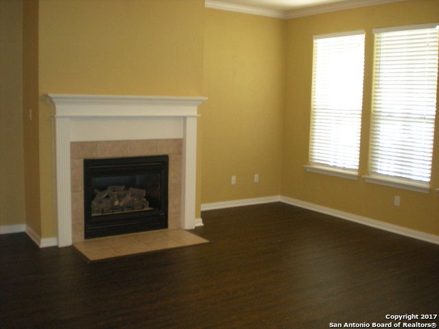 1418 Azalea, New Braunfels, TX 78130