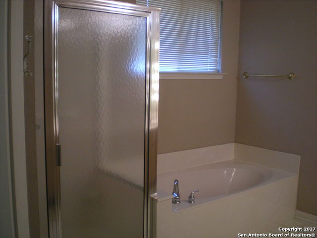 1418 Azalea, New Braunfels, TX 78130
