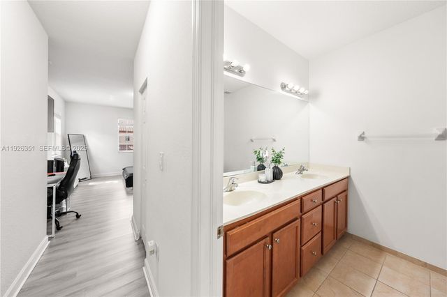 16958 SW 92nd St 16958, Miami, FL 33196