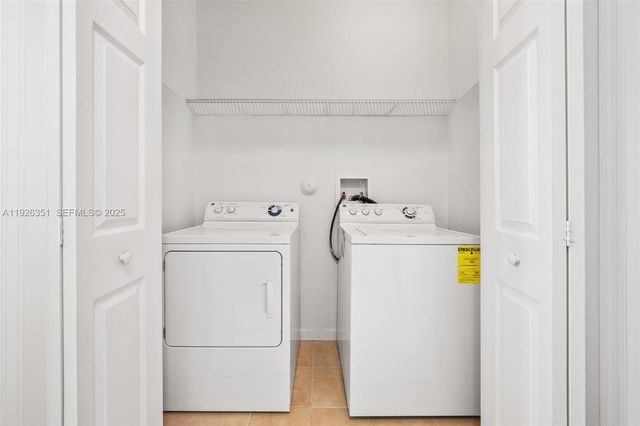 16958 SW 92nd St 16958, Miami, FL 33196