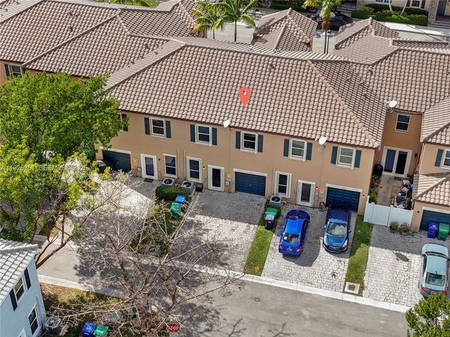 16958 SW 92nd St 16958, Miami, FL 33196