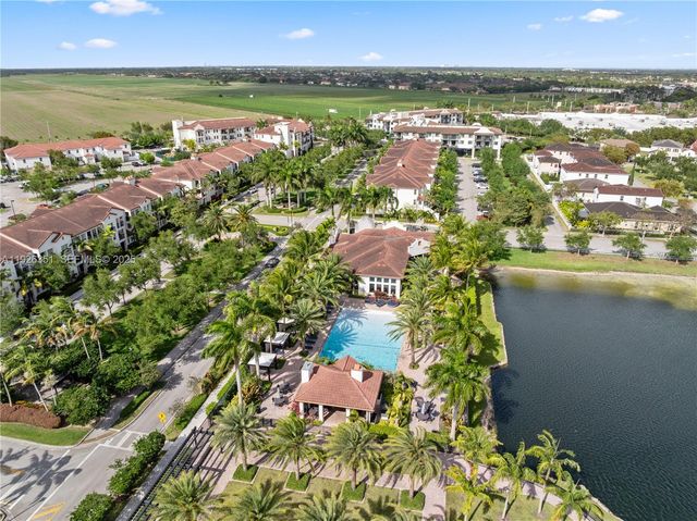 16958 SW 92nd St 16958, Miami, FL 33196