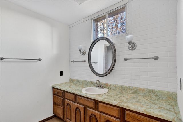 70 Dallion Ford Lane, Buffalo, MO 65622