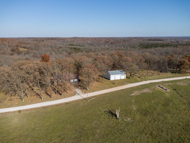 70 Dallion Ford Lane, Buffalo, MO 65622