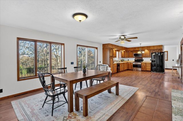 70 Dallion Ford Lane, Buffalo, MO 65622