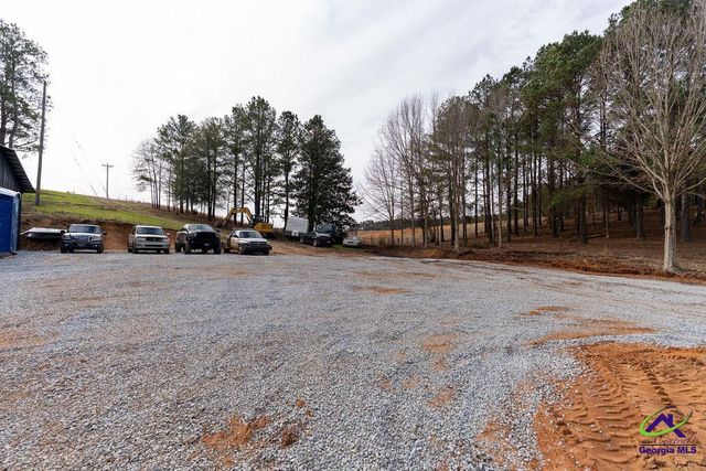 2327 N Hwy 41, Perry, GA 31069