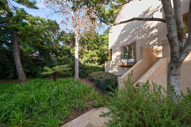 8326 Via Sonoma 66, La Jolla, CA 92037