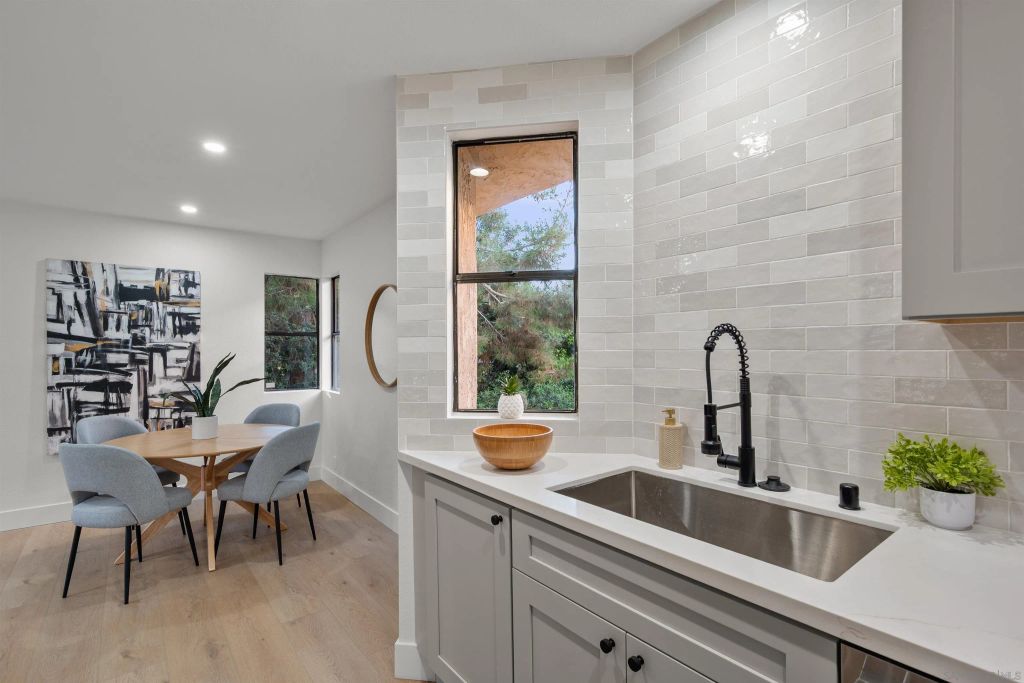 8326 Via Sonoma 66, La Jolla, CA 92037