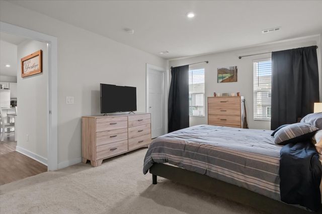 2741 Thornton Grove Blvd, Nashville, TN 37207