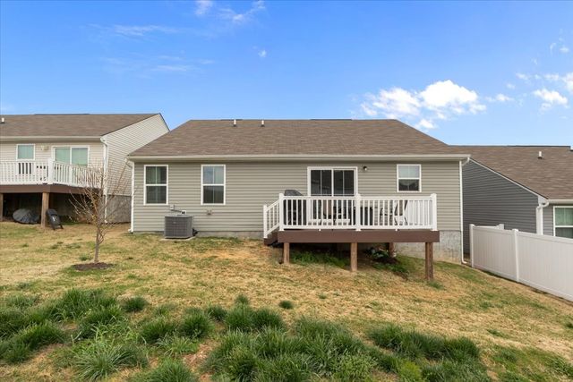 2741 Thornton Grove Blvd, Nashville, TN 37207