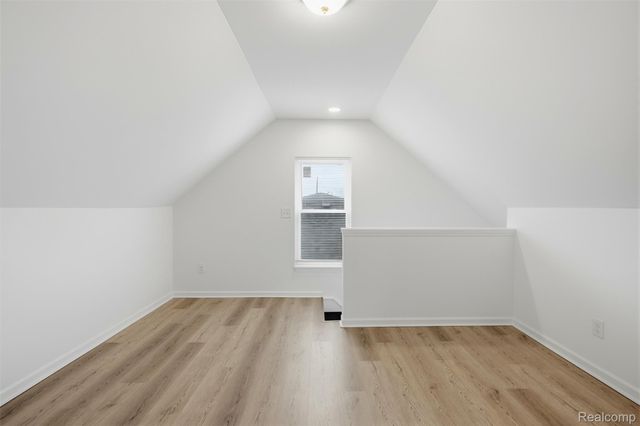 3426 Signet Drive, Waterford Charter Township, MI 48329