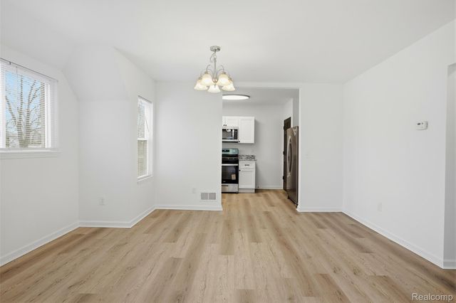 3426 Signet Drive, Waterford Charter Township, MI 48329