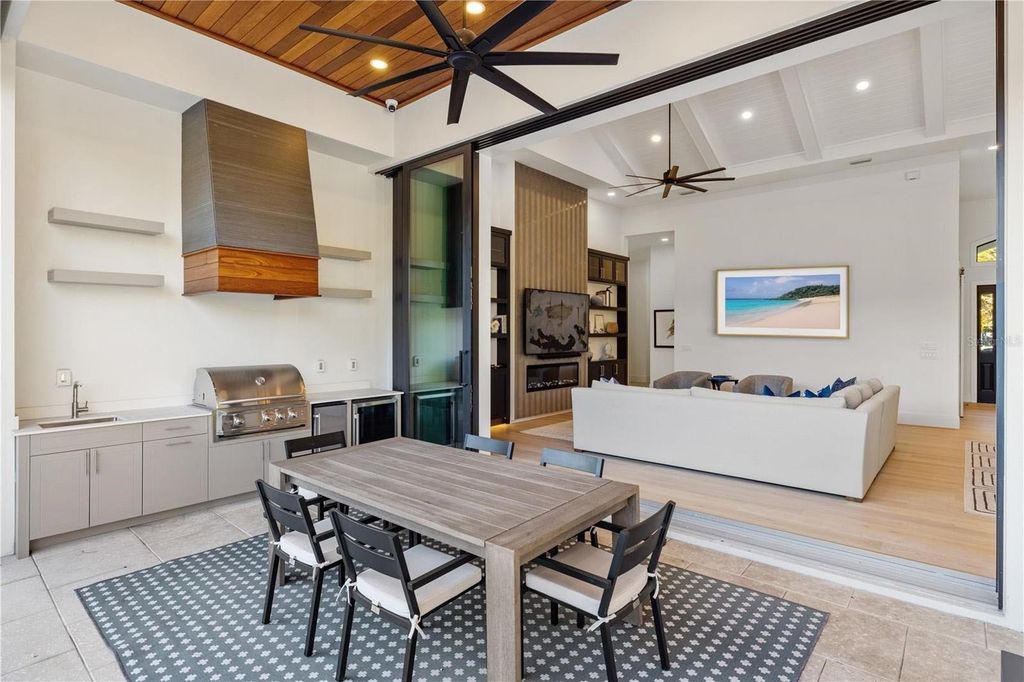 Image 27 of property listing at 1800 WEBBER STREET, Sarasota, FL 34239