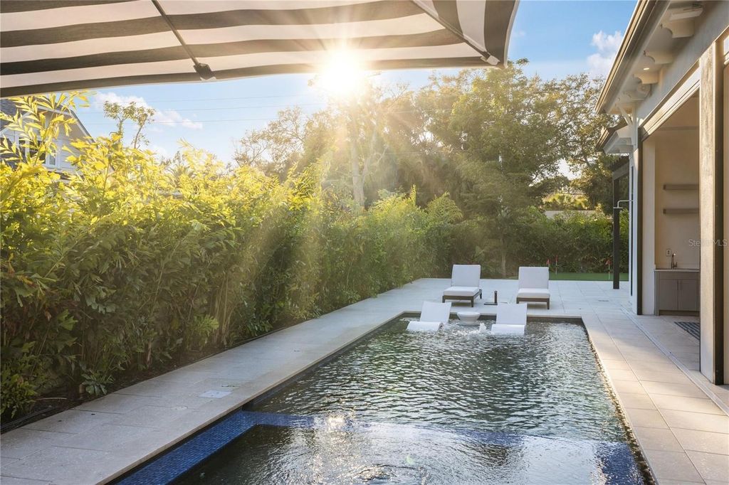 Image 4 of property listing at 1800 WEBBER STREET, Sarasota, FL 34239